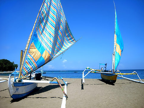 Senggigi Impressionen Reiseführer  Senggigi ist das erste Touristenzentrum auf dem Eiland