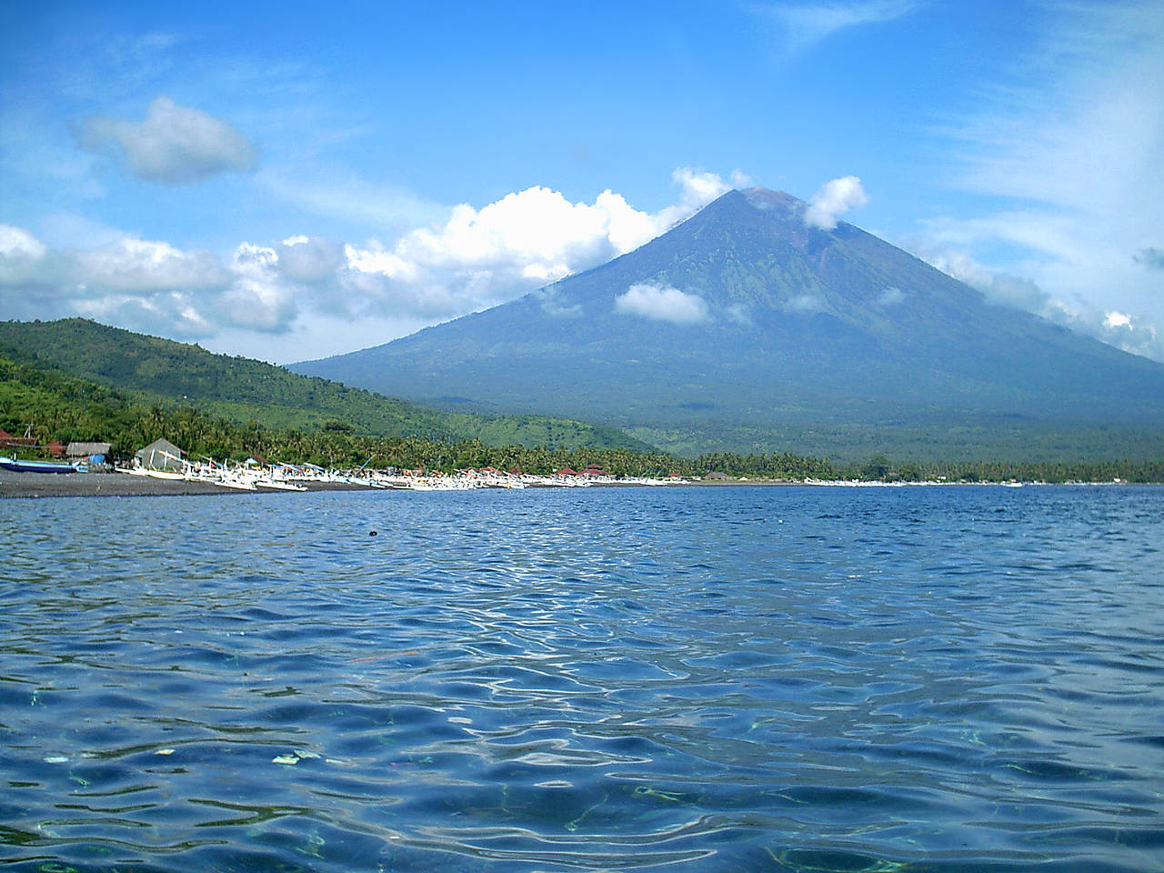 Foto Gunung Agung